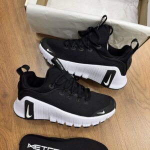 NIKE METCON 6